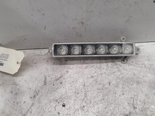 Feu diurne avant gauche