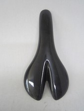 SELLE DE VELO DE COURSE  VINTAGE EN CARBONE SDG 00505 110 GR