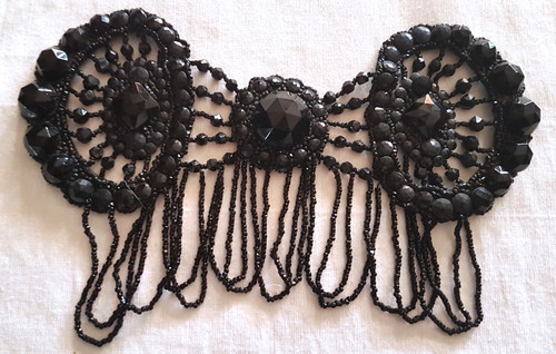 Ornement appliqué perles - appliqué, en