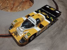 Voiture de circuit slot car PORSCHE 956 New Man 1/24