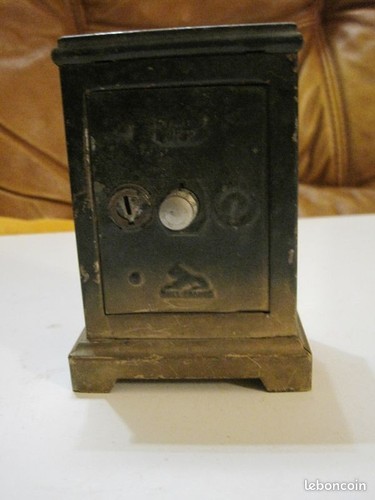 Ancienne tirelire jep tole - tirelire,