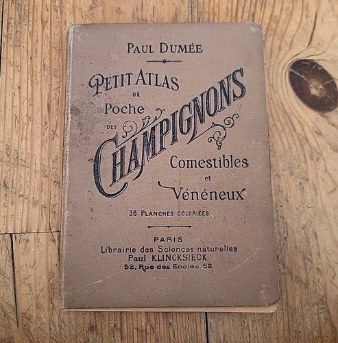 Petit atlas des - , champignons