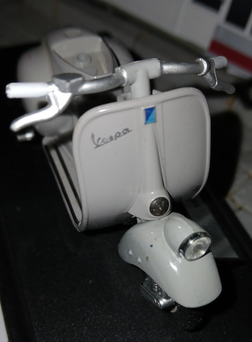 Moto scooter miniature 18 - moto,