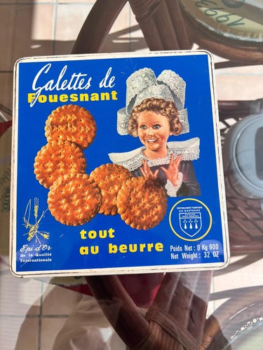 Ancienne boite publicitaire - ancienne,