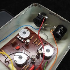 Pédale d'effet guitare OEM Carlsbro Fuzz Tone Bender MK3 d'occasion