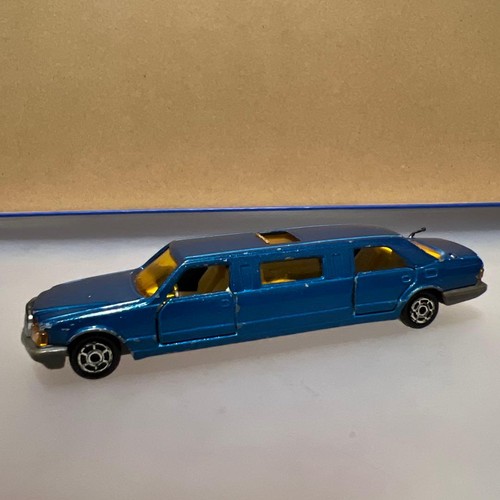 Majorette mercedes benz - mercedes,