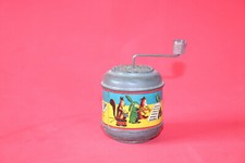 Ancien jouet tôle boîte