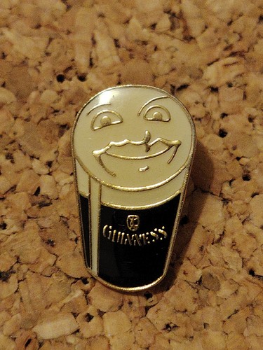 Pin bière guinness - pin's,