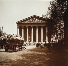 FRANCE PARIS La Madeleine Rue