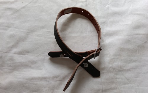 Jugulaire pour casque - pour, allemand