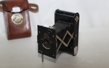 Ancien appareil photo VEST