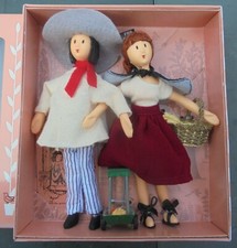 POUPEES MARCHANDE DES 4