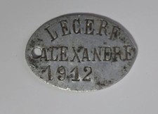 Plaque d'identité soldat français poilu127éme Régiment d'infanterie + 8 éme RI