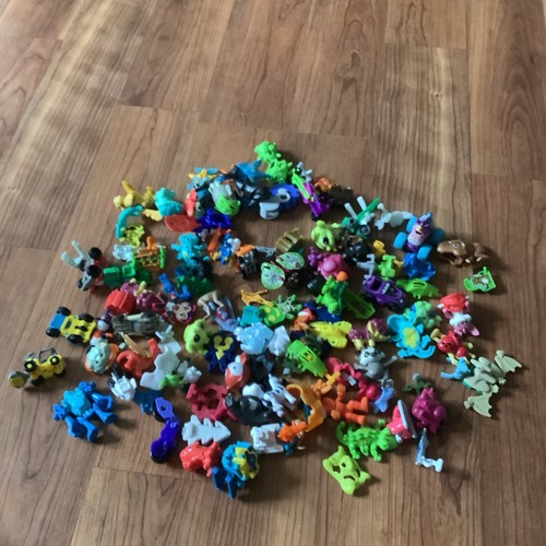 Large mixed lot kinder joy - mixed,