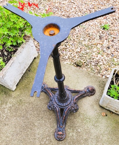 Piétement table jardin - de, de
