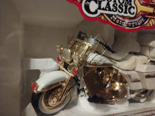 Harley davidson custom - harley,