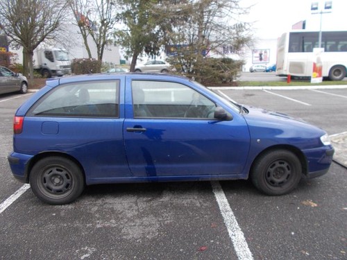 Trappe essence seat ibiza 2 - ibiza,