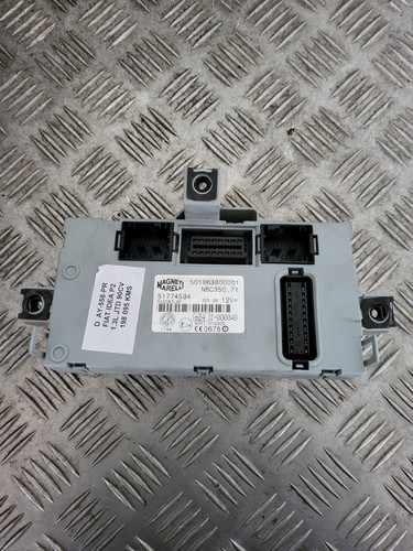Boitier fusible fiat idea - fiat,