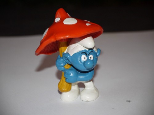Peyo figurine schtroumpf bully - figurine,