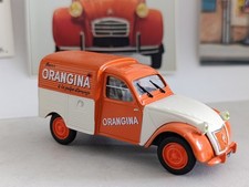 Collection Les Miniatures de Norev  1/43 2CV AZU 1955 Orangina dans sa boite