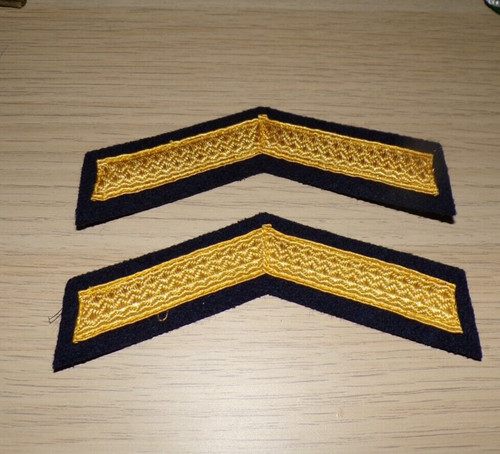 Galons sous officier - officier, la