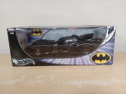 Voiture hot wheels batmobile - voiture,
