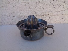 Ancien petit Presse agrume en