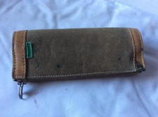 Trousse daim beige vintage Tann’s  .(AZ/G)