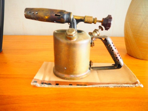 Ancienne lampe souder - lampe,