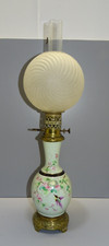-BELLE ANCIENNE LAMPE A PETROLE NAPOLEON III NIII PORCELAINE Peinte GLOBE    D