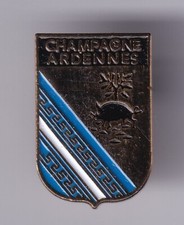 RARE PINS PIN'S .. SPORT