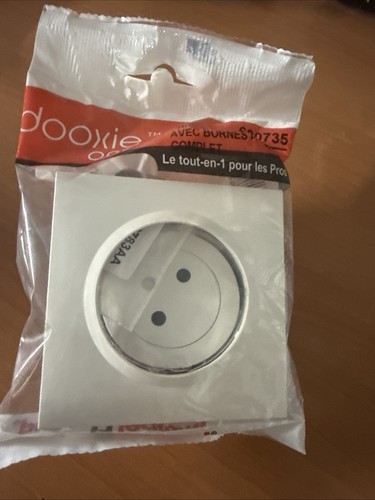 Prise électrique legrand - prise,