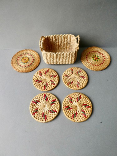 Panier avec dessous de - avec, 2
