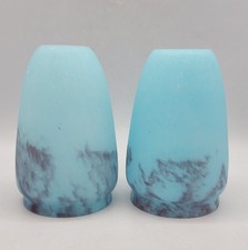 Paire de tulipes en pâte de verre marmoréen coloré bleu violet Art Déco