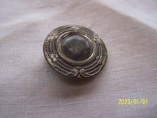 Bouton ancien en métal et pierre centrale en verre.  XIXème.  N°707