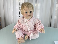 Poupée d'artiste Petra