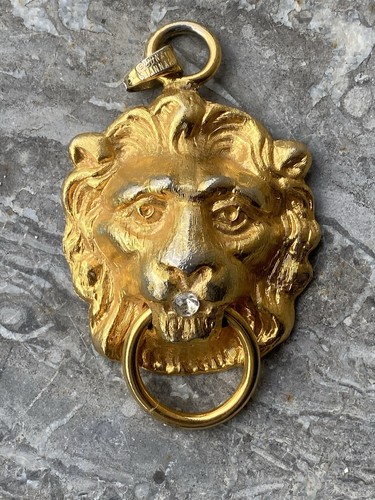 Pendentif tête lion - tête, de