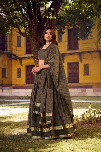 Bridalfashion robe lengha - in,