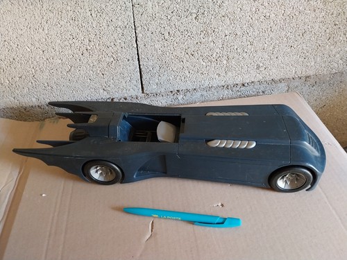 Batmobile animated serie 1993 - batmobile,