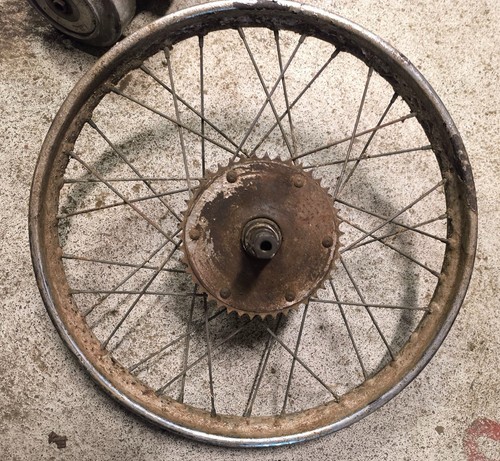 Roue arriere ecrous 125 - #,