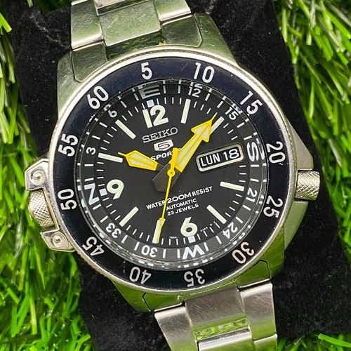 Rare seiko sports skz211k1 - rare,