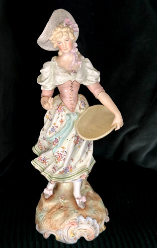Statuette porcelaine allemande - statuette,