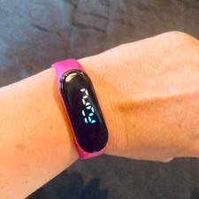 Montre numérique - enfant fille ou garçon - rose