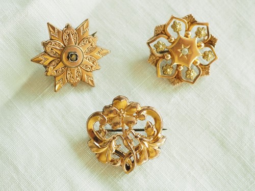 Lot broches ancien plaque - lot,