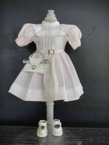 Robe pour poupée ancienne - ,