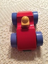 VOITURE VÉHICULE EN BOIS À