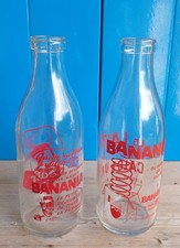 LOT 2 BOUTEILLES LAIT VERRE VINTAGE SÉRIGRAPHIÉES PUBLICITÉ BANANIA