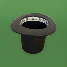 Superbe seau à champagne Moët & Chandon chapeau haut de forme