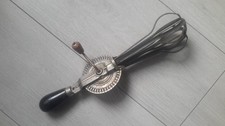FOUET MANUEL  BATTEUR EILLUM USTENSILE CUISINE ANCIEN VINTAGE