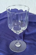 VERRE À EAU EN CRISTAL DE BACCARAT MODÈLE CAPRI HAUTEUR 16.5CM